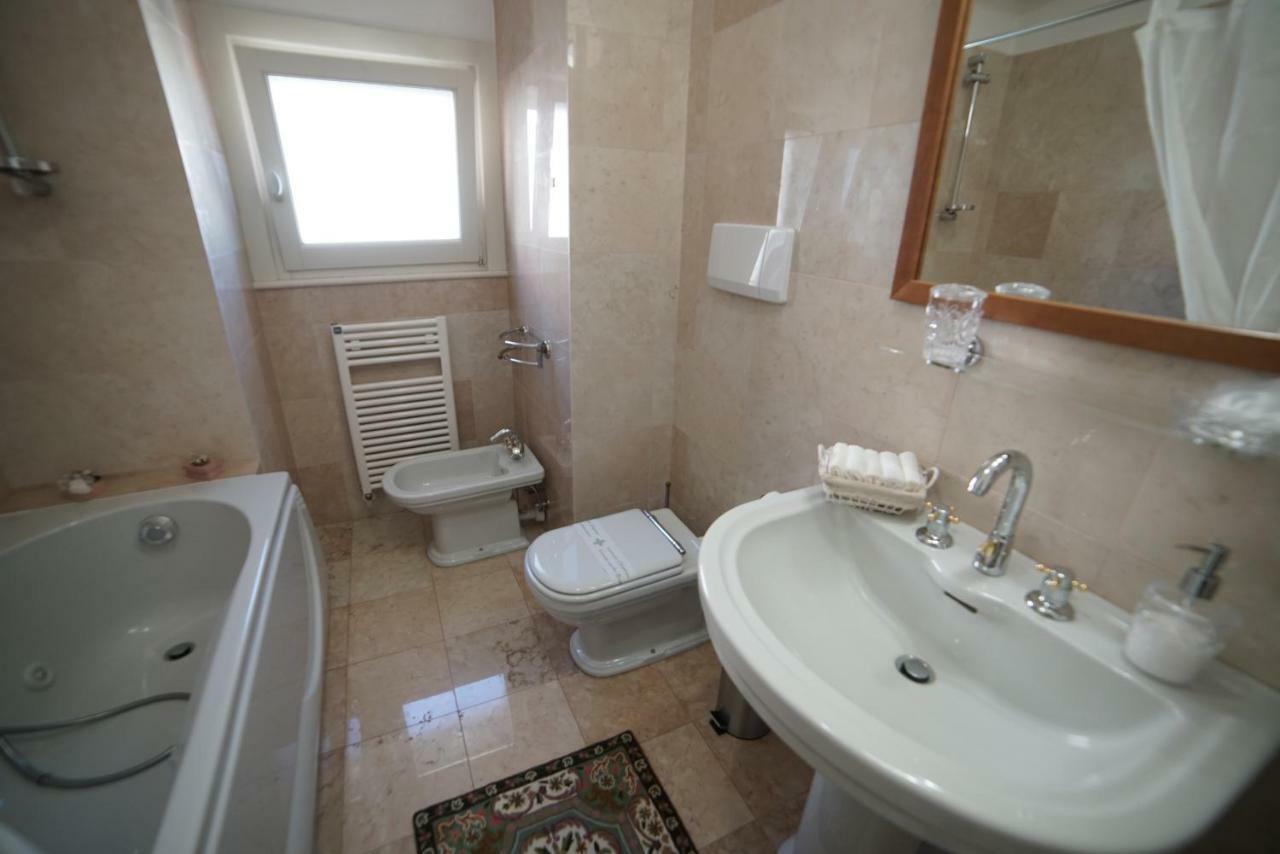 Dimora Del Sedile Hotel Matera Luaran gambar