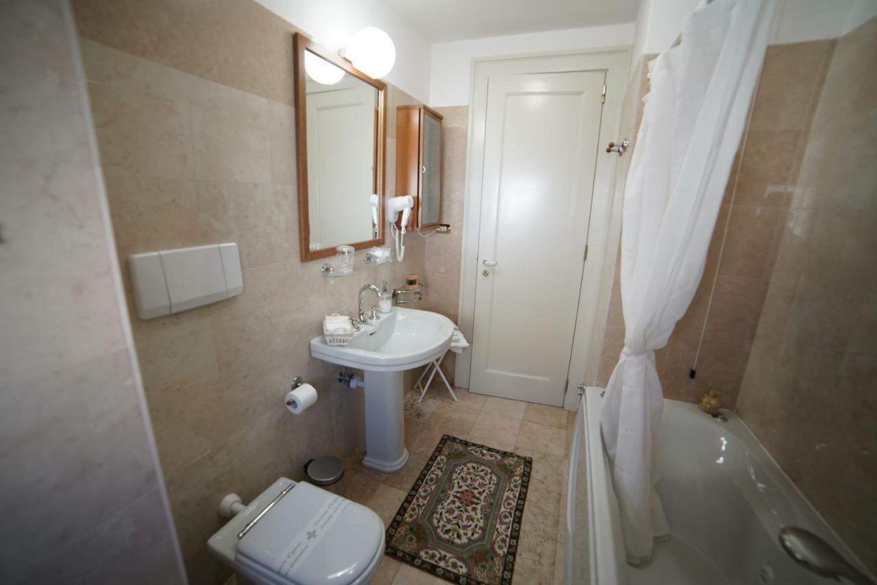 Dimora Del Sedile Hotel Matera Luaran gambar